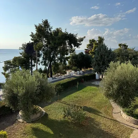 Sea View 2 * Elia Nikitis