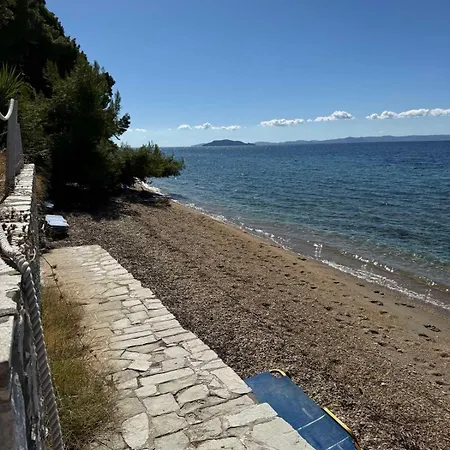 Apartment Sea View 2 *